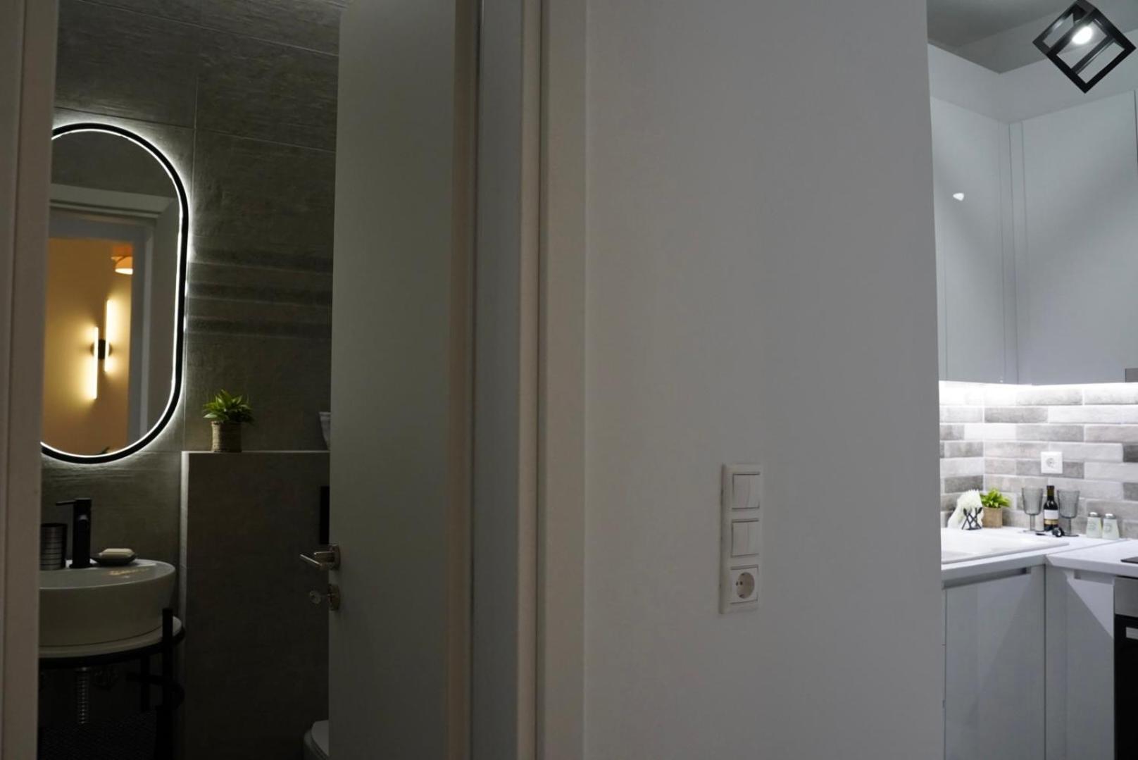 Bright & Cozy Apartment, أثينا المظهر الخارجي الصورة